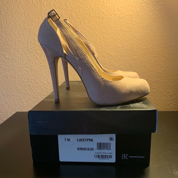 blush pump heels